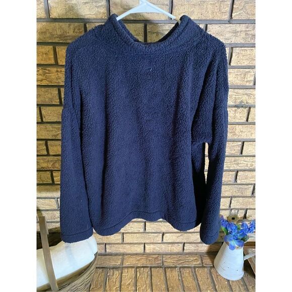 Jane And Bleecker Fleece Sweater - Picture 2 of 5